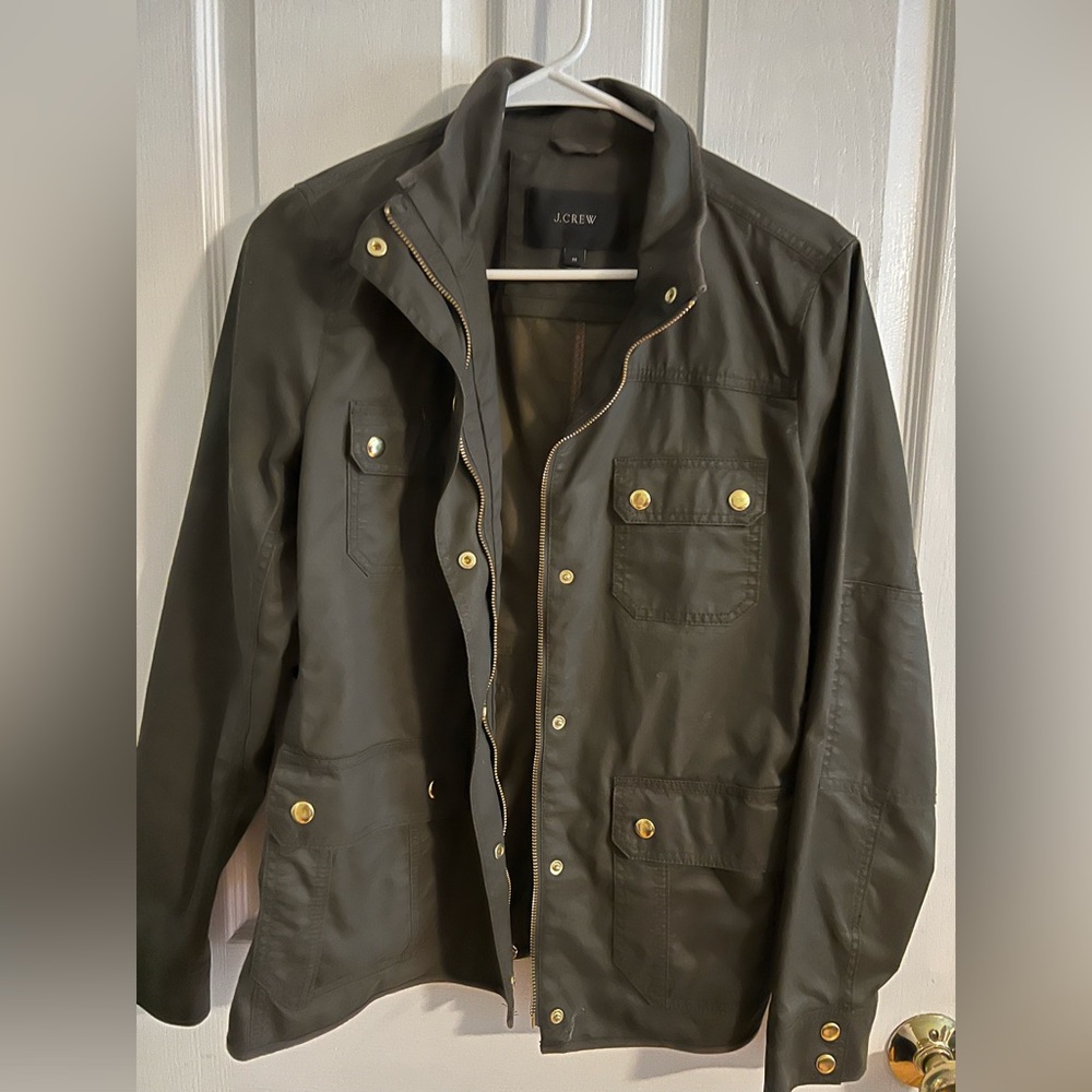Olive green army coat with gold buttons